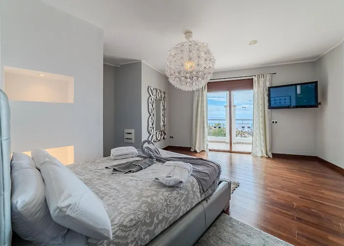 Luxuryvilla Heatedpool Costaadeje Panoramicseaview * أذيخي