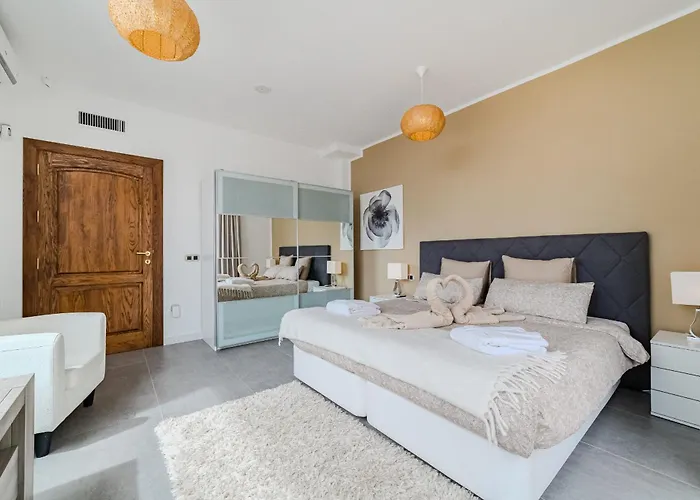 Luxuryvilla Heatedpool Costaadeje Panoramicseaview * أذيخي