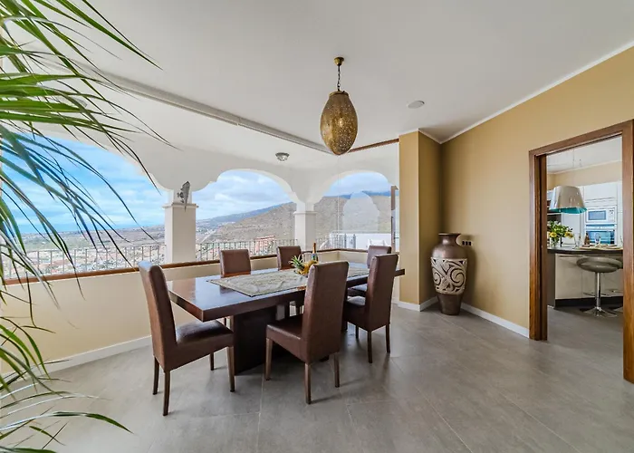 Luxuryvilla Heatedpool Costaadeje Panoramicseaview * Costa Adeje (Tenerife)