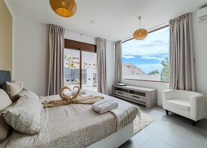 Villa Luxuryvilla Heatedpool Costaadeje Panoramicseaview