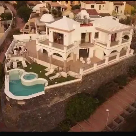 Luxuryvilla Heatedpool Costaadeje Panoramicseaview Βίλα *