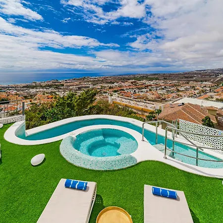 Villa Luxuryvilla Heatedpool Costaadeje Panoramicseaview