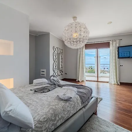 Luxuryvilla Heatedpool Costaadeje Panoramicseaview * أذيخي