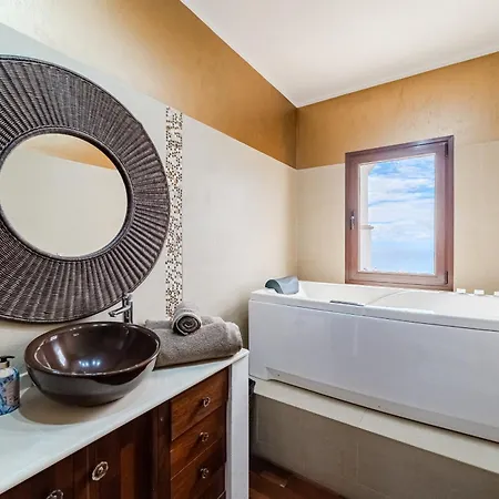 Luxuryvilla Heatedpool Costaadeje Panoramicseaview Costa Adeje (Tenerife)