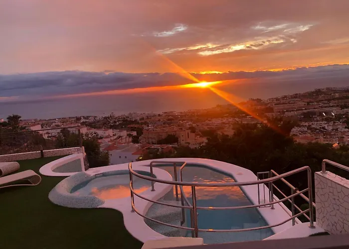 别墅 Luxuryvilla Heatedpool Costaadeje Panoramicseaview *