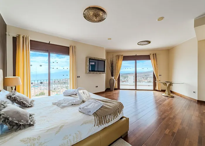 Luxuryvilla Heatedpool Costaadeje Panoramicseaview Villa *