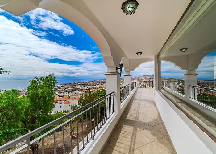 Villa Luxuryvilla Heatedpool Costaadeje Panoramicseaview