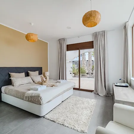 Luxuryvilla Heatedpool Costaadeje Panoramicseaview Вилла