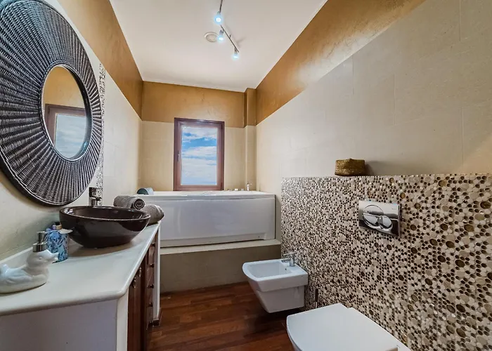 Luxuryvilla Heatedpool Costaadeje Panoramicseaview * Costa Adeje (Tenerife)